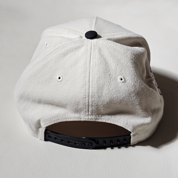 Jujutsu Kaisen Hat - Picture 4 of 9